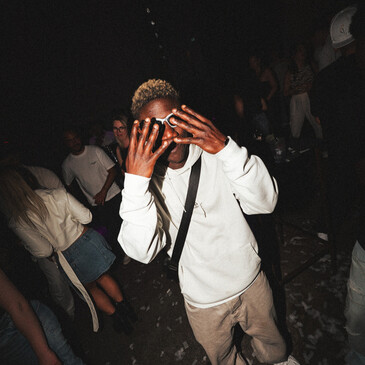 HIP HOP JUNGLE